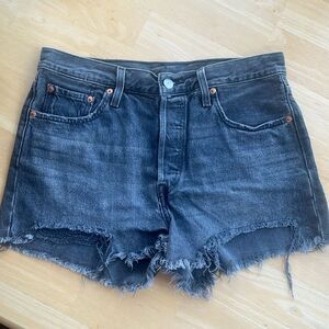 LEVIS Black High Rise 501 Cut Off Short Off W29